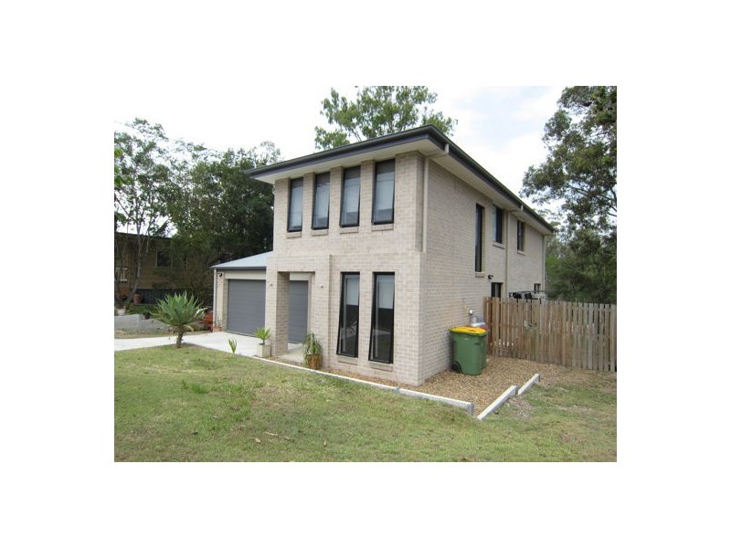 14 Robinson Street, Brassall QLD 4305