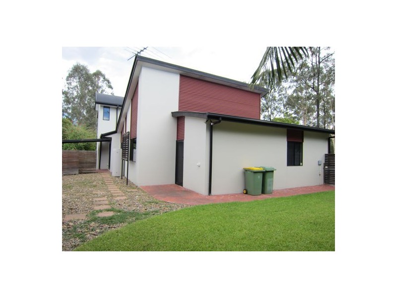 5-7 Oakview Circuit, Brookwater QLD 4300