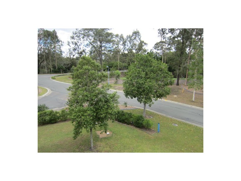 5-7 Oakview Circuit, Brookwater QLD 4300