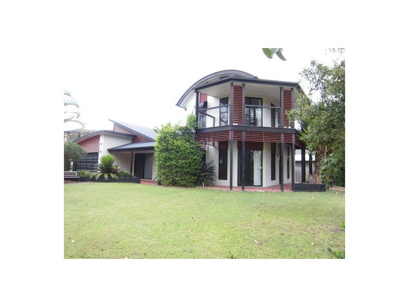 5-7 Oakview Circuit, Brookwater QLD 4300