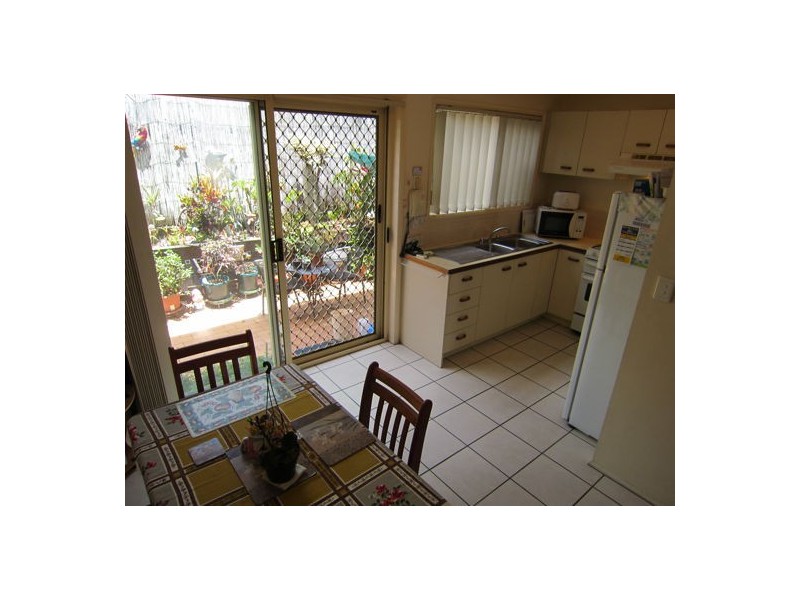 20/12 Bergin Street, Booval QLD 4304