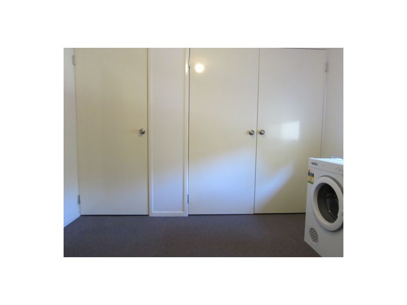 18 Lupton Street, Churchill QLD 4305