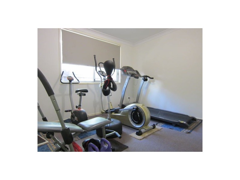 18 Lupton Street, Churchill QLD 4305