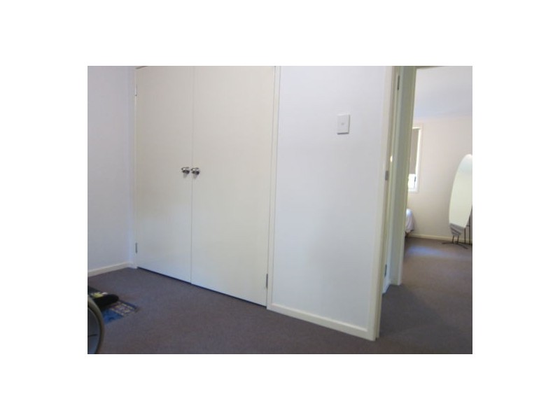 18 Lupton Street, Churchill QLD 4305