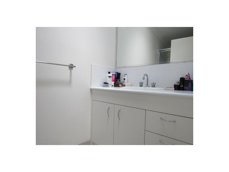 18 Lupton Street, Churchill QLD 4305