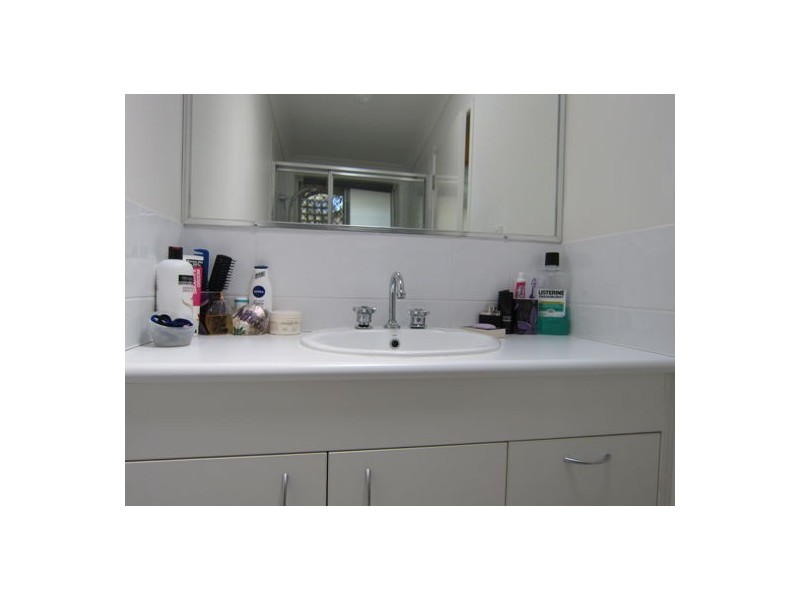 18 Lupton Street, Churchill QLD 4305