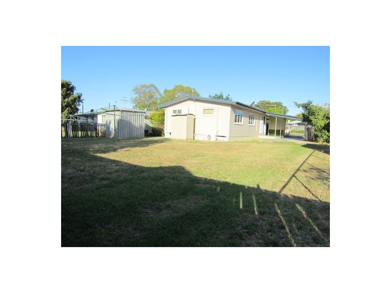 141 Raceview Street, Raceview QLD 4305