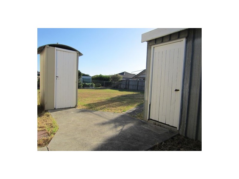 141 Raceview Street, Raceview QLD 4305