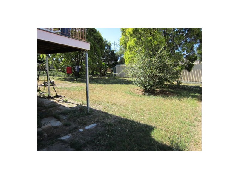 8 Trudy Street, Raceview QLD 4305