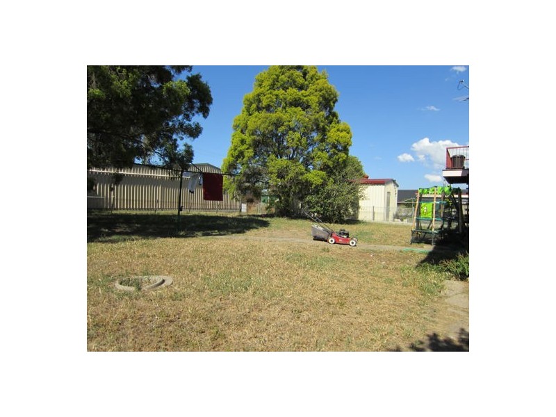 8 Trudy Street, Raceview QLD 4305