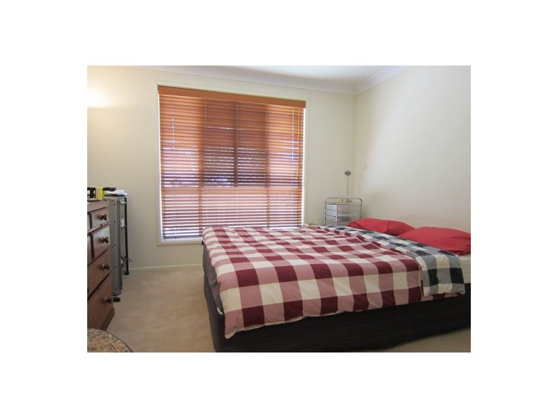 115 Sandalwood Drive, Yamanto QLD 4305