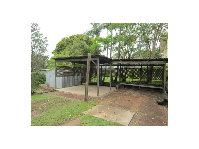 5 Manchester Street, North Ipswich QLD 4305