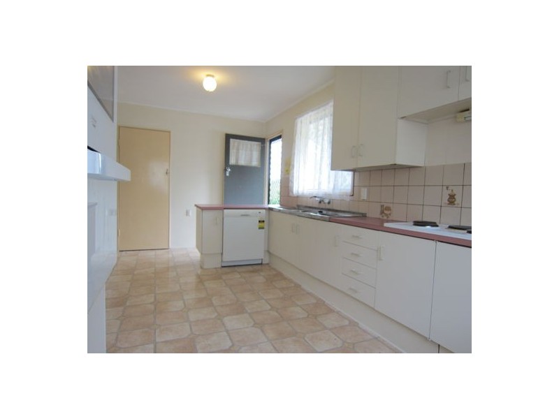 5 Manchester Street, North Ipswich QLD 4305