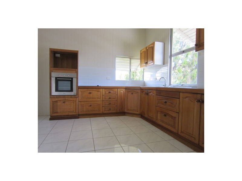 31 Connors Street, North Ipswich QLD 4305