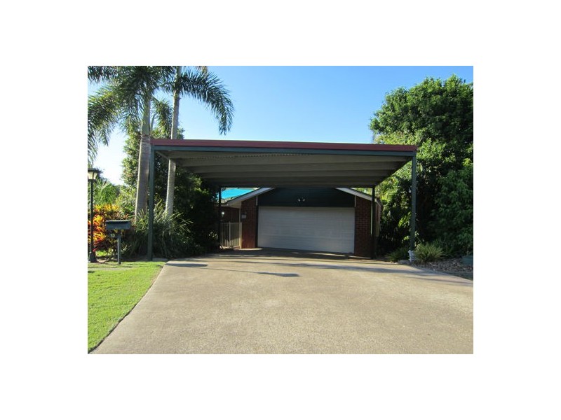 13 Michelle Court, Raceview QLD 4305