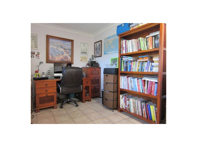 13 Michelle Court, Raceview QLD 4305