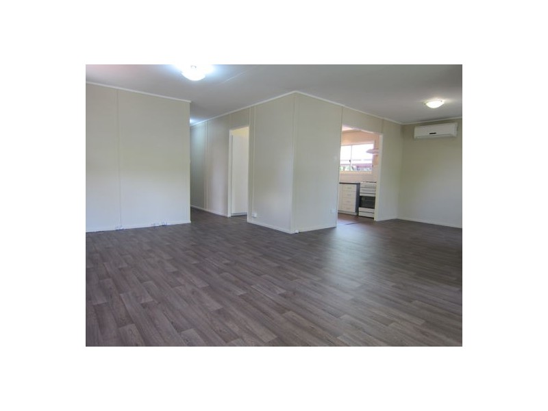 4 Light Street, Leichhardt QLD 4305