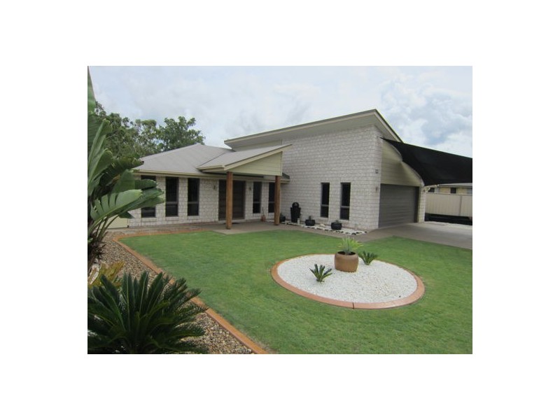 21 Piccadilly Court, Deebing Heights QLD 4306