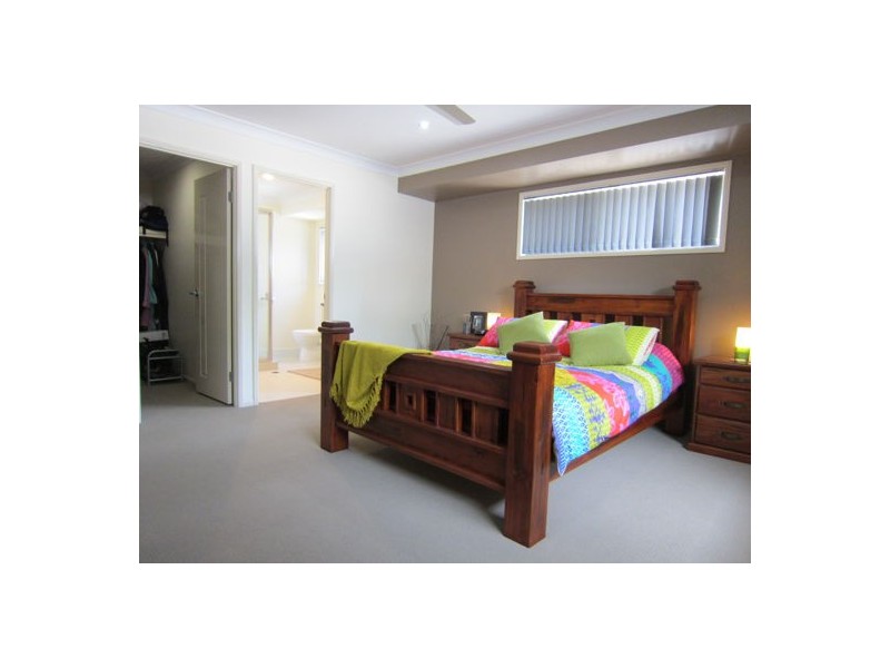 21 Piccadilly Court, Deebing Heights QLD 4306