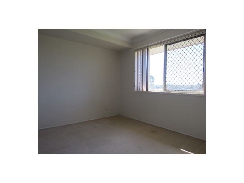 3 Hillcrest Place, Flinders View QLD 4305
