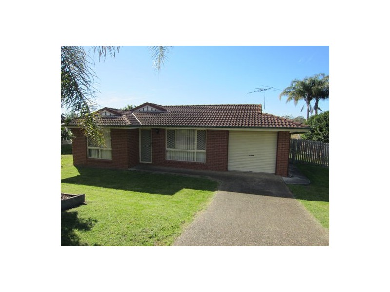 3 Hillcrest Place, Flinders View QLD 4305