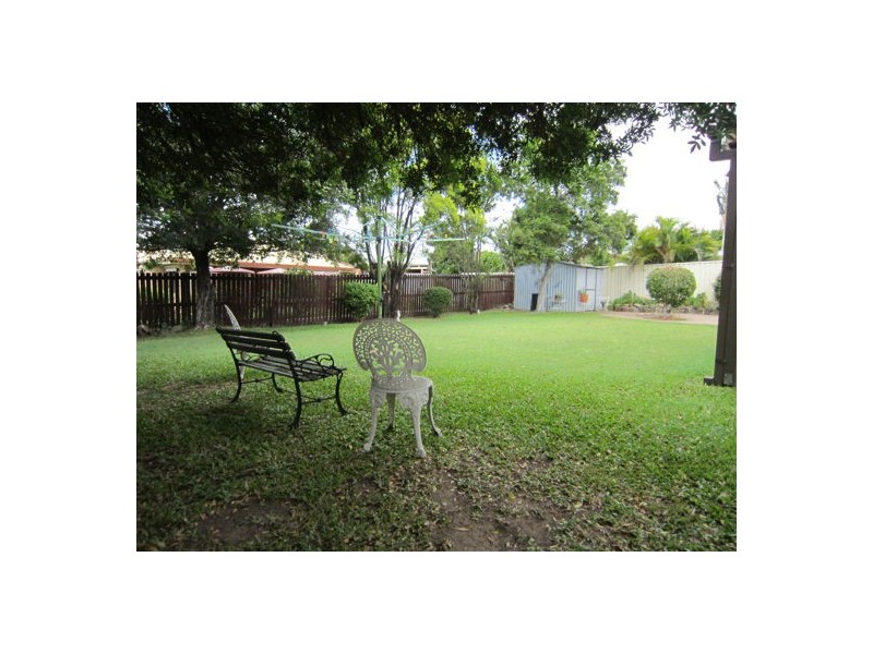 10 Blenheim Crescent, Yamanto QLD 4305
