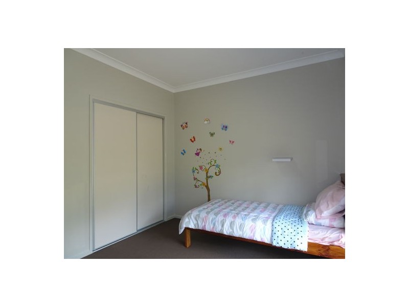 20 Hannant Road, Hatton Vale QLD 4341