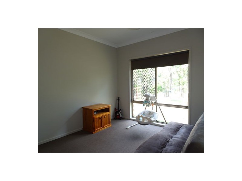 20 Hannant Road, Hatton Vale QLD 4341