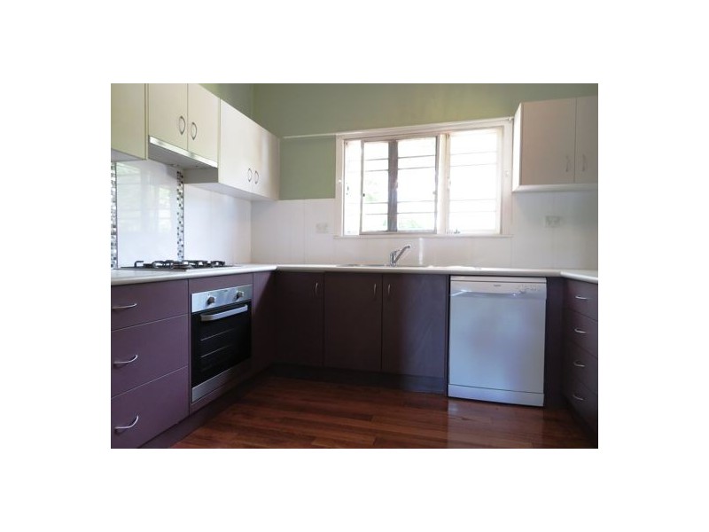 3 Ruskin Street, Eastern Heights QLD 4305