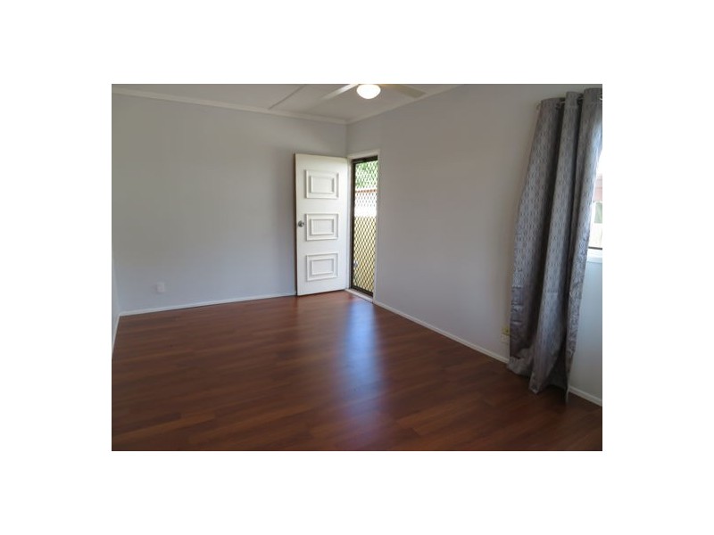 3 Ruskin Street, Eastern Heights QLD 4305