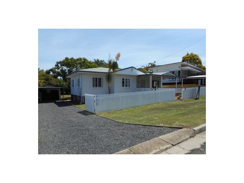 3 Ruskin Street, Eastern Heights QLD 4305
