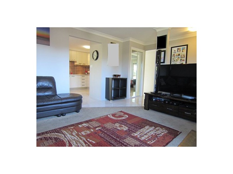 122 Equestrian Drive, Yamanto QLD 4305