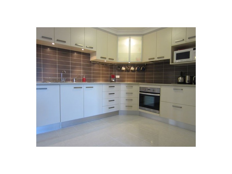 122 Equestrian Drive, Yamanto QLD 4305