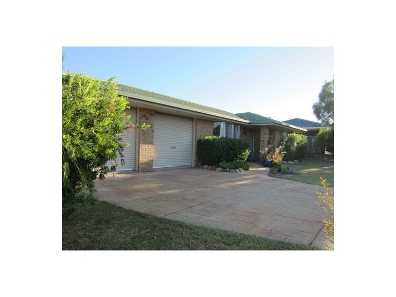 122 Equestrian Drive, Yamanto QLD 4305