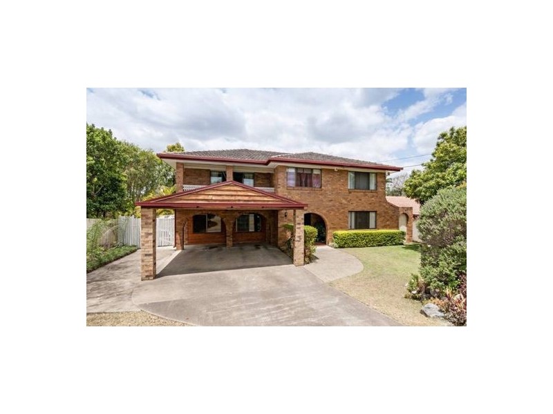 4 Cornwall Street, Eastern Heights QLD 4305
