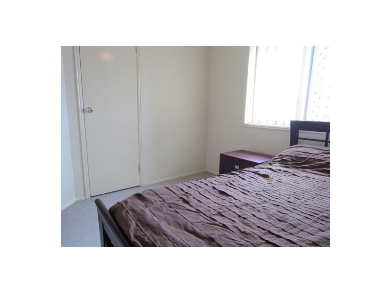 138 Edwards Street, Raceview QLD 4305