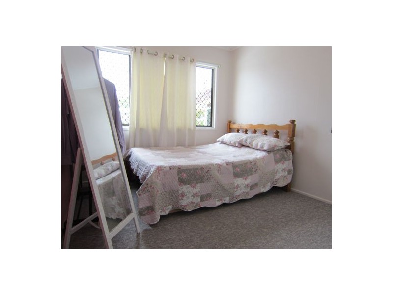 5 Bellhaven Drive, Bundamba QLD 4304