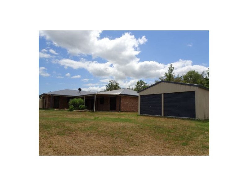 4 Overton Place, Fernvale QLD 4306