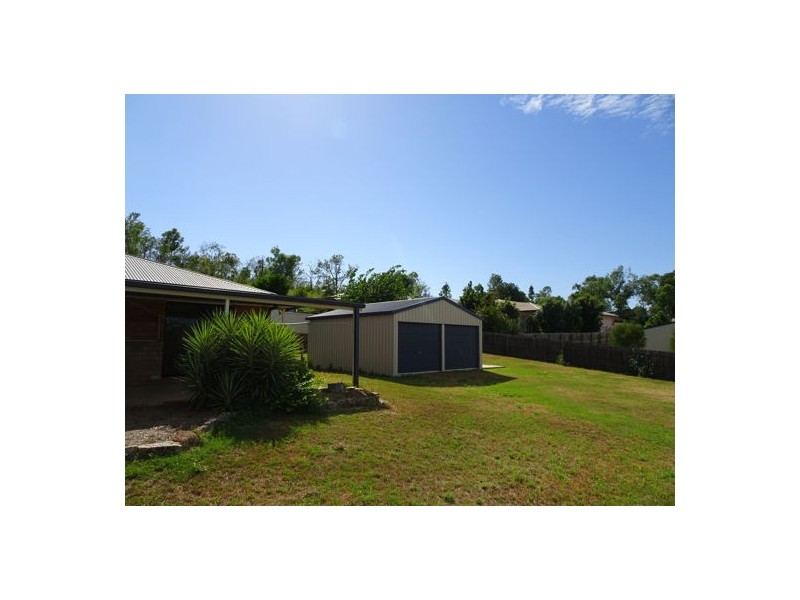 4 Overton Place, Fernvale QLD 4306