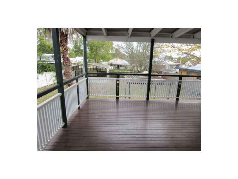 53 Cothill Road, Silkstone QLD 4304