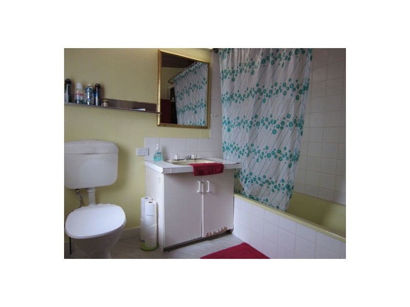 53 Cothill Road, Silkstone QLD 4304