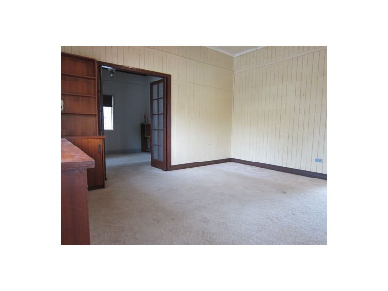 53 Cothill Road, Silkstone QLD 4304