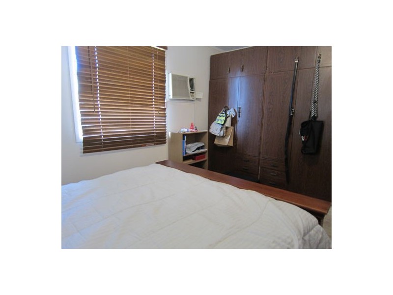 8 Bryant Street, Bundamba QLD 4304