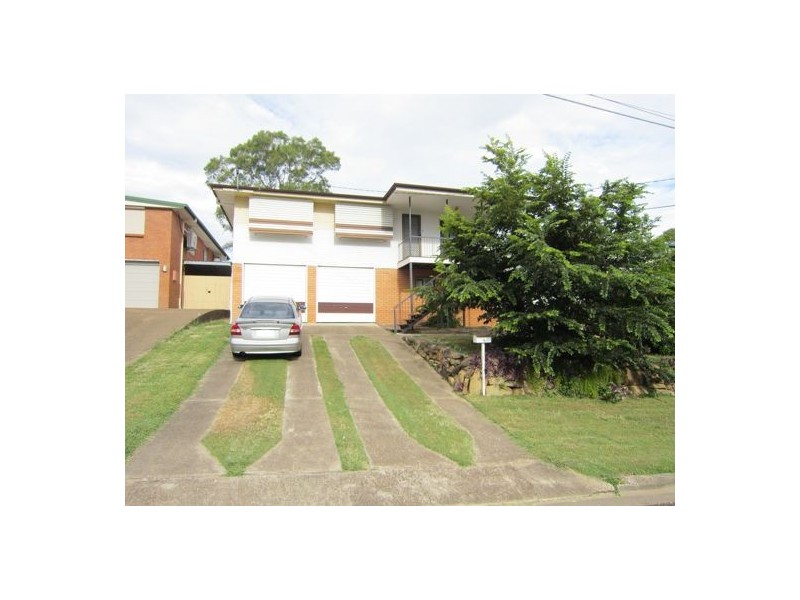 8 Bryant Street, Bundamba QLD 4304