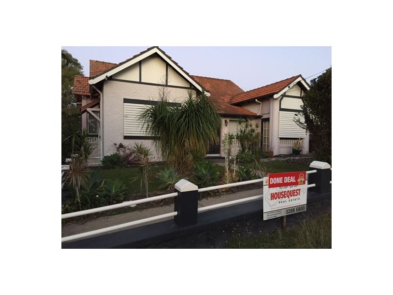 64 Chermside Road, Newtown QLD 4305