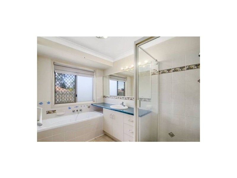 23 Yew Street, Yamanto QLD 4305