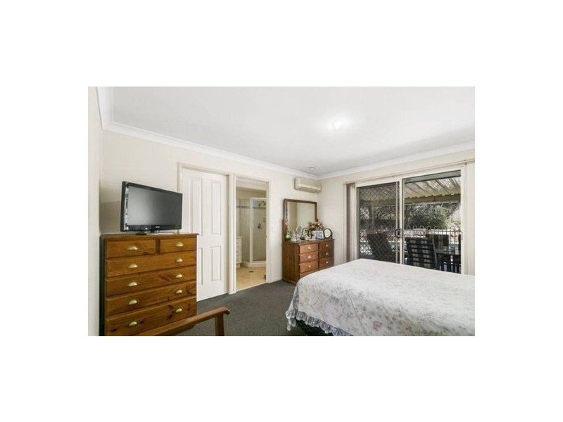 23 Yew Street, Yamanto QLD 4305