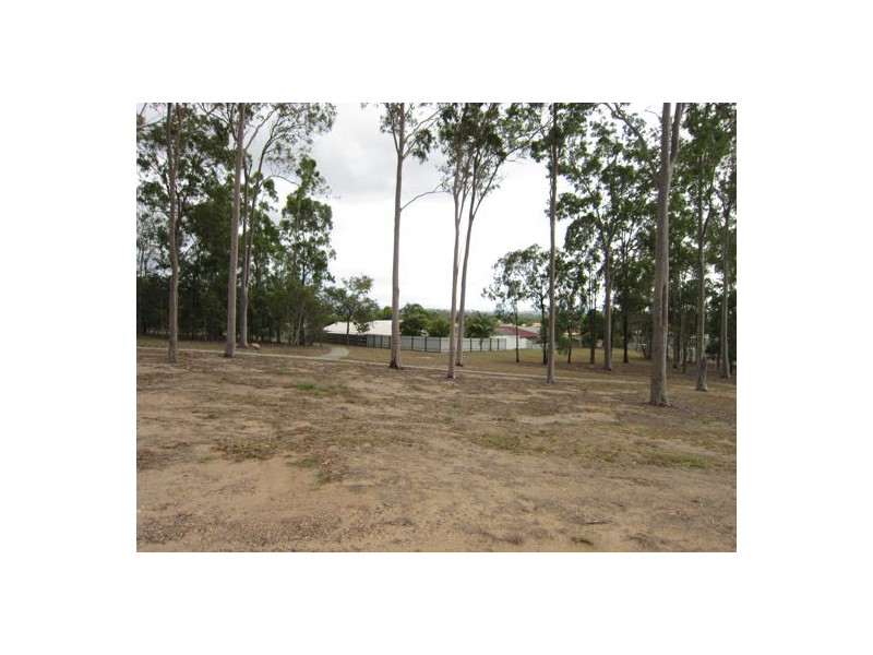 23 Yew Street, Yamanto QLD 4305