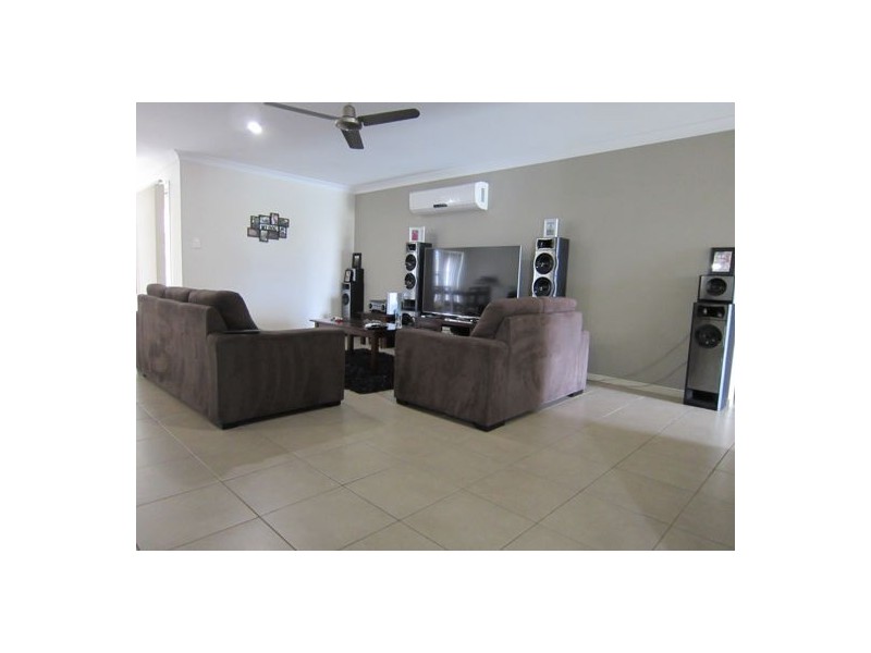 48 Baden Jones Way, North Booval QLD 4304