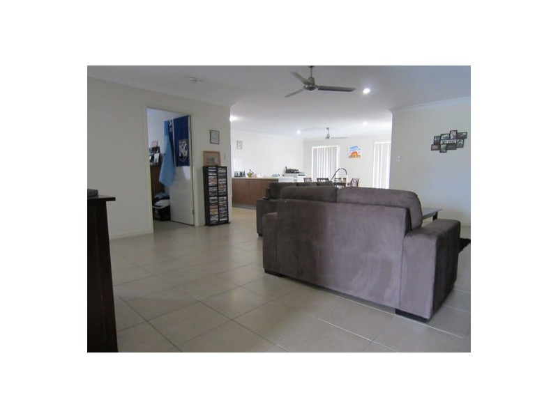 48 Baden Jones Way, North Booval QLD 4304